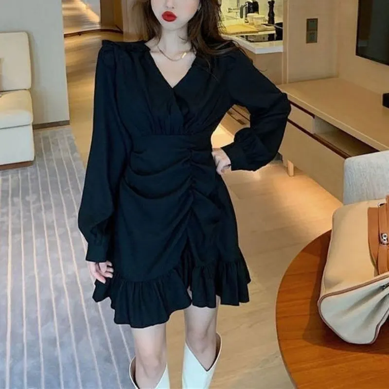 

Stylish Folds Ruffles Slim Dresses Spring Autumn Korean Solid Color Female Clothing A-Line Waist Elegant V-Neck Basic Mini Dress
