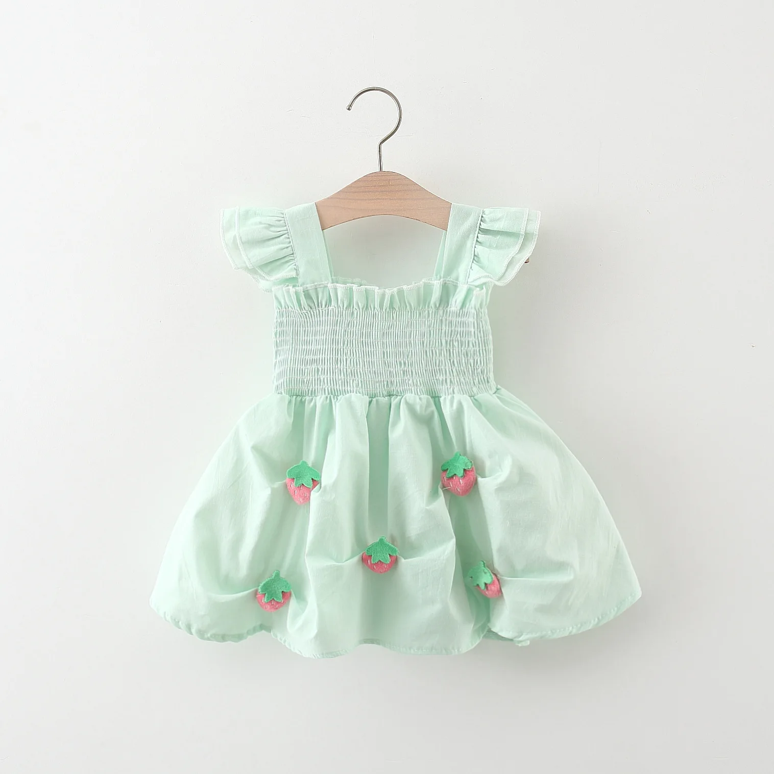 (0-3 Years Old) Summer Baby Girl Cotton Little Flying Sleeves Strawberry Princess Dress Girl Cute Beach Dress