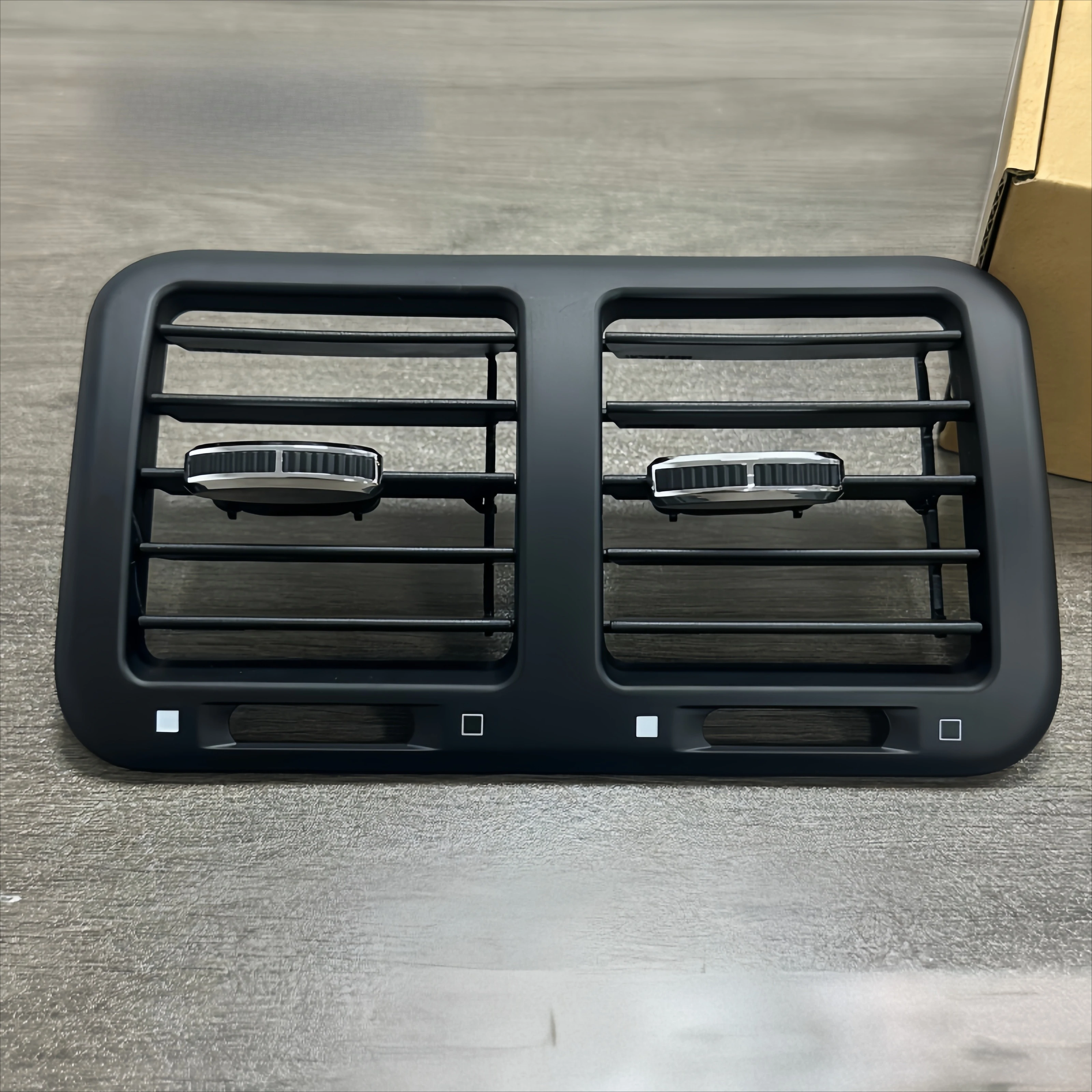 OEM 67211900 Klimaanlage, hintere Lüftungsschlitze für Maserati GranCabrio GranTurismo M145 Quattroporte M139