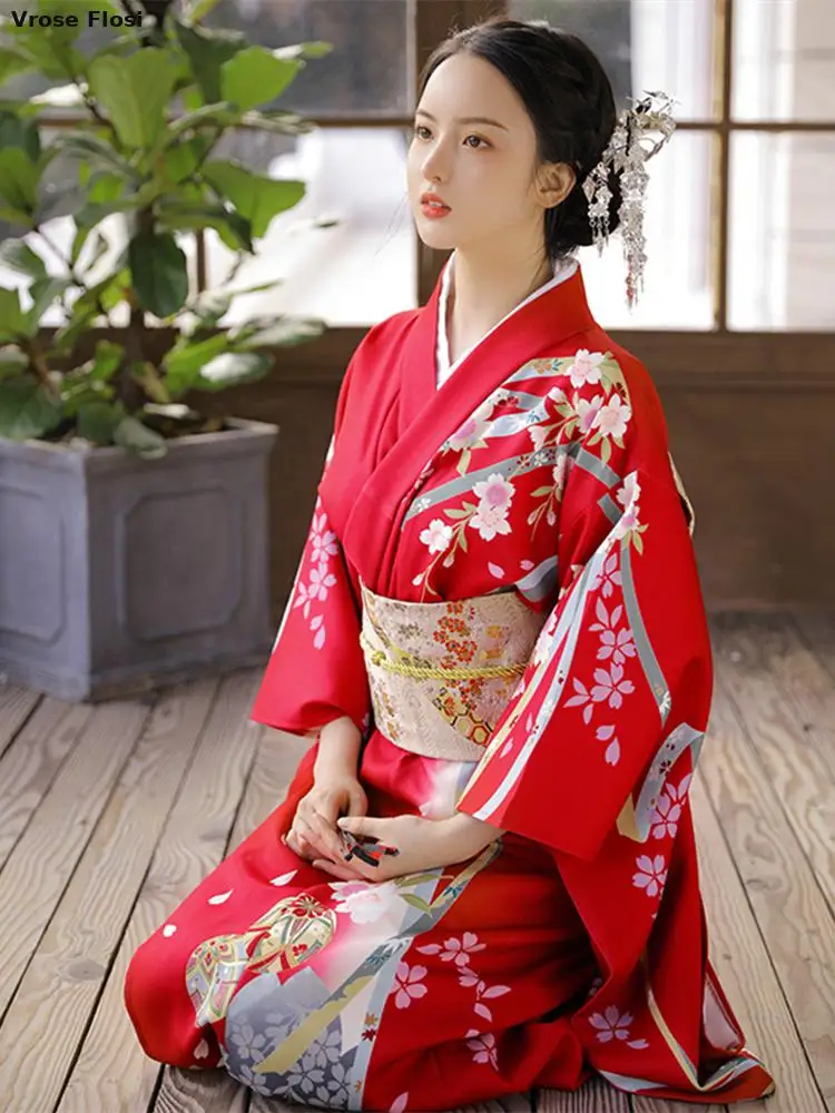 

2023 New Women's Japanese Traditional Kimono Red Color Long Sleeve Formal Yukata Photography/performing Dress Cosplay Costume