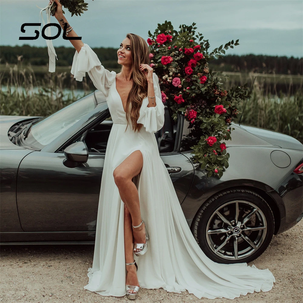 Sol maniche lunghe a sbuffo abito da sposa Boho con spacco laterale alto Sexy scollo a V Backless a-line Sweep Train abito da sposa in Chiffon semplice