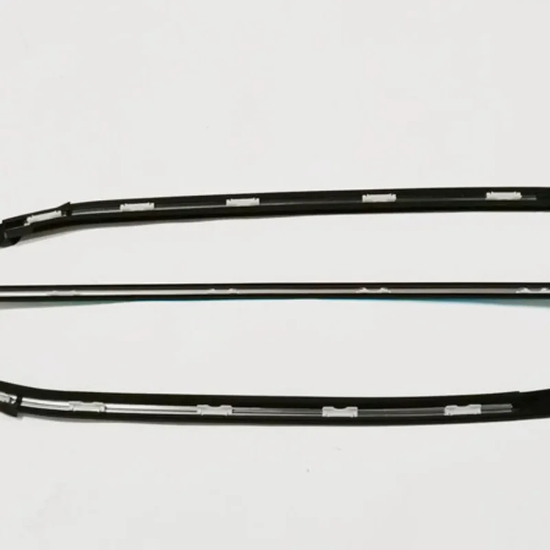 Suitable for Roewe 750 MG 7 front windshield bright strip