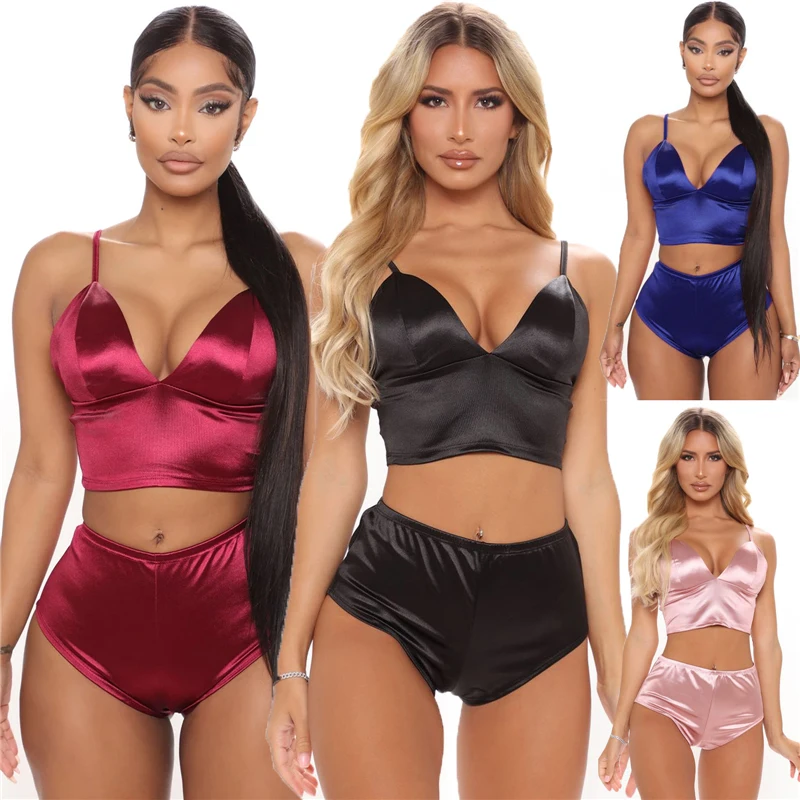 

Sexy Satin Crop Tops Women Wireless Bralette Crochet Top Female Spaghetti Strap T-shirt Cropped With Chest Padded Camisole