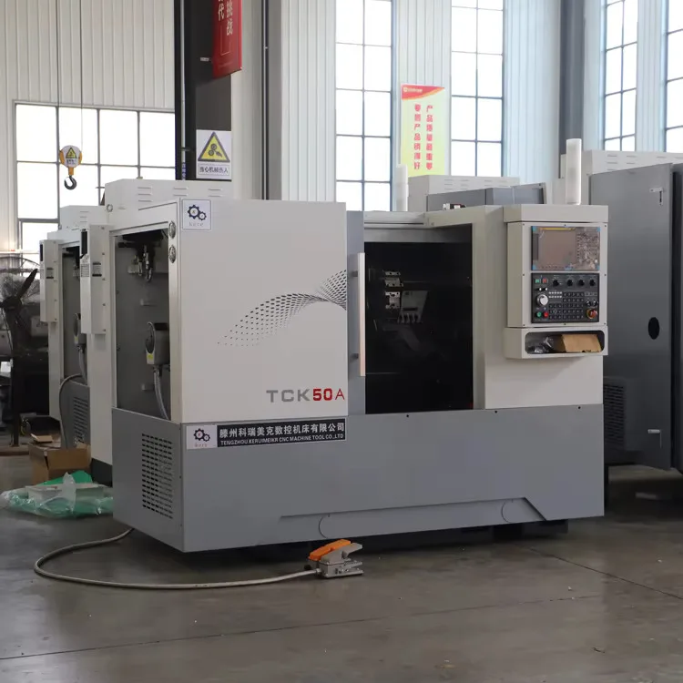 Mesin Bubut Cnc Pengumpan Batang Biaya Rendah TCK50 TCK56 Tour Cncc