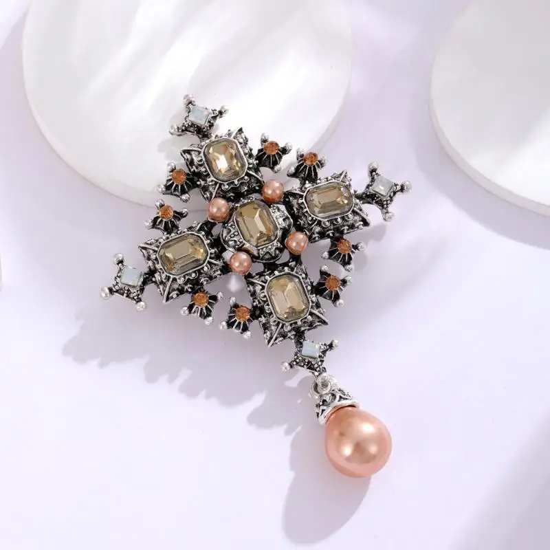 دبابيس الباروك خمر للنساء للجنسين حجر الراين شارة مستديرة دبابيس مأدبة حقيبة ظهر للحفلات هدايا مجوهرات اكسسوارات