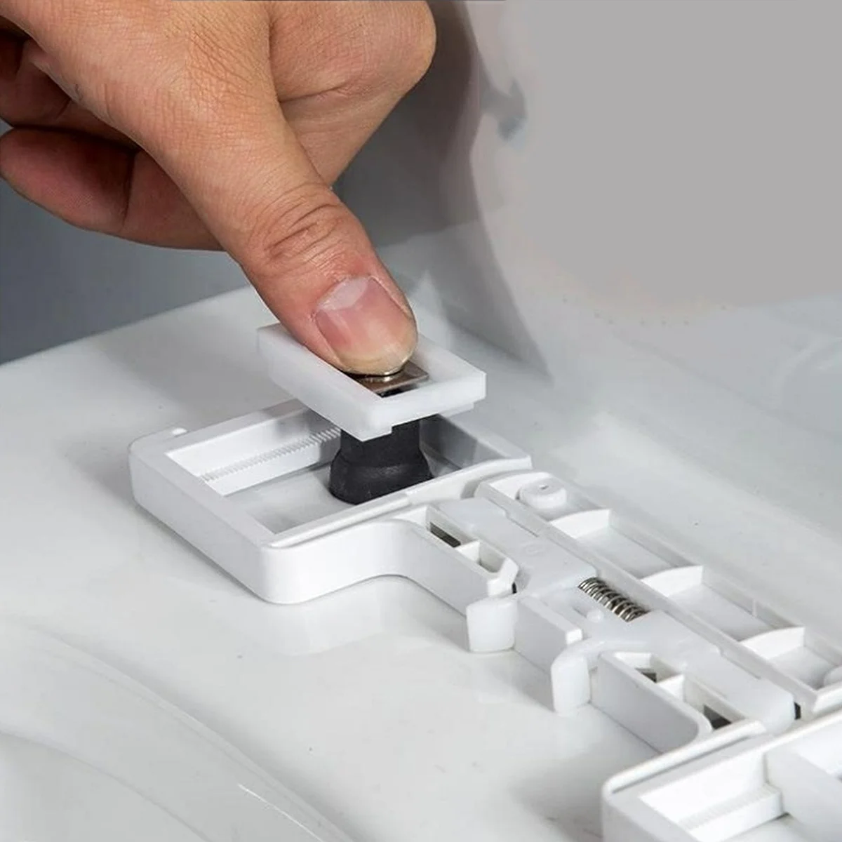 

4Pcs Toilet Lid Screw Fixed Stainless Steel Durable Expansion Bolt Seat Cover Accessory Toilet Lid Screw Stainless Steel Wc Tool