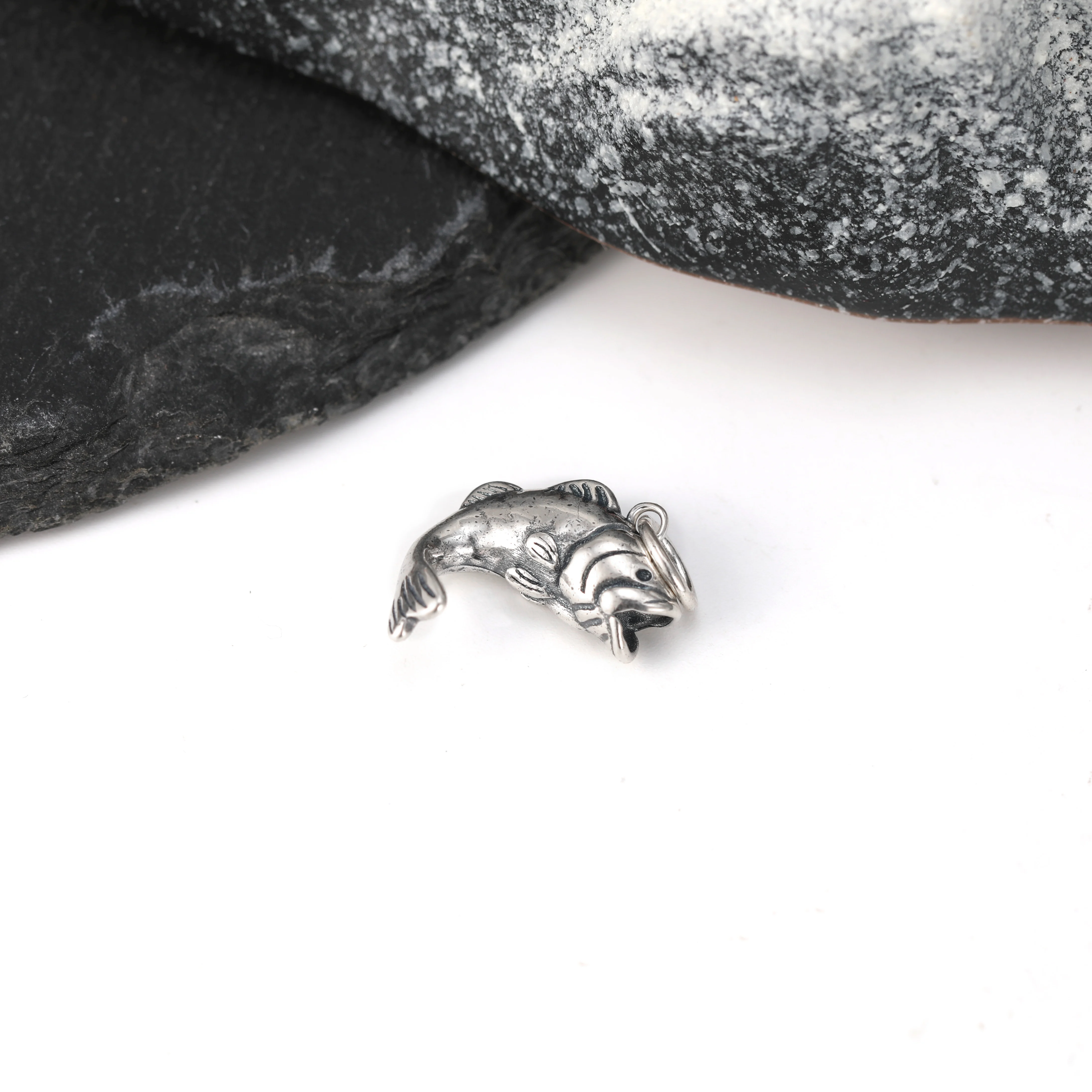 

DJ456 genuine 925 sterling silver fashionable and exquisite keychain accessory big catch pendant