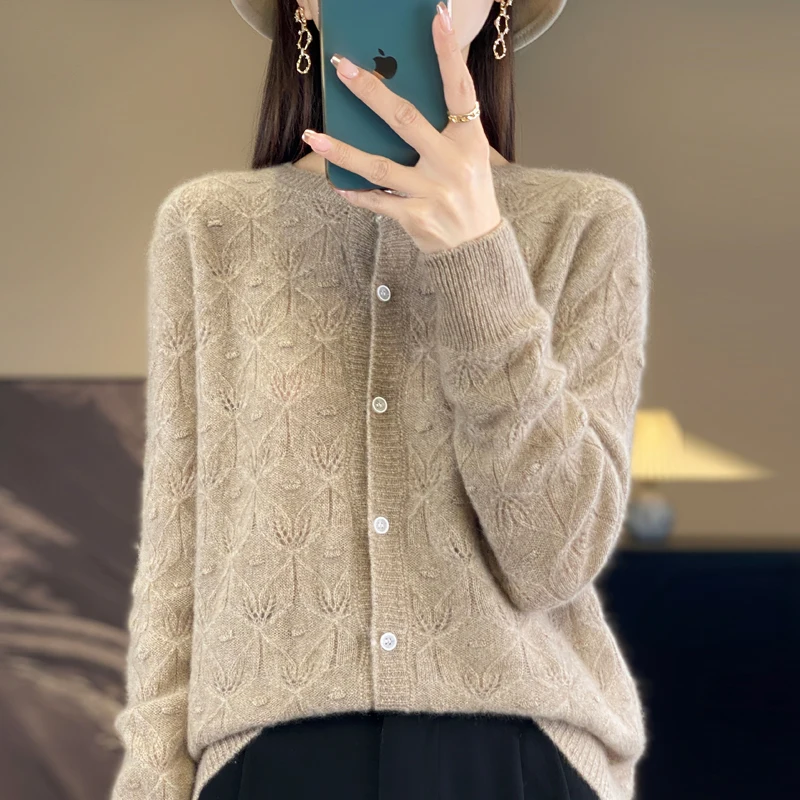 2024 Spring/autumn new crewneck women\'s sweater cardigan hollow-out knitted cardigan fashion Korean version of women\'s top