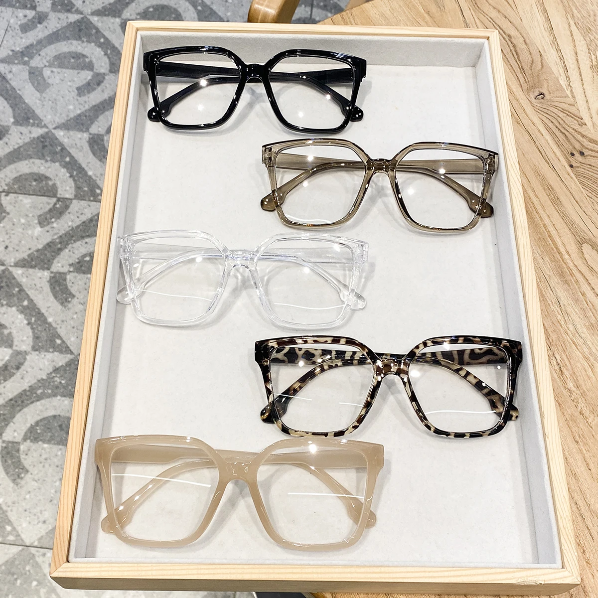 5Pcs Women's Plastic Cat-Eye Oversized Jelly-Colored High-End Exquisite Elegant Artistic Temperament Ins Sexy Trendy Casual Stylish Fashion Non-Prescription Glasses