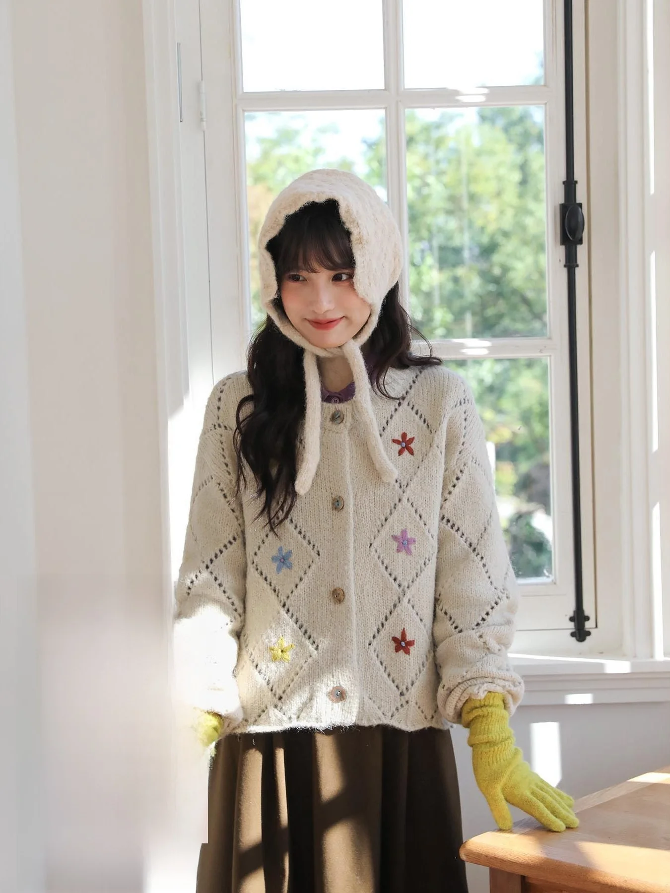 

Винтажный ажурный вязаный свитер для женщин, осенне-зимний, в стиле кэжуал, с эффектом роскоши, с цветочным узором, связанным крючком.