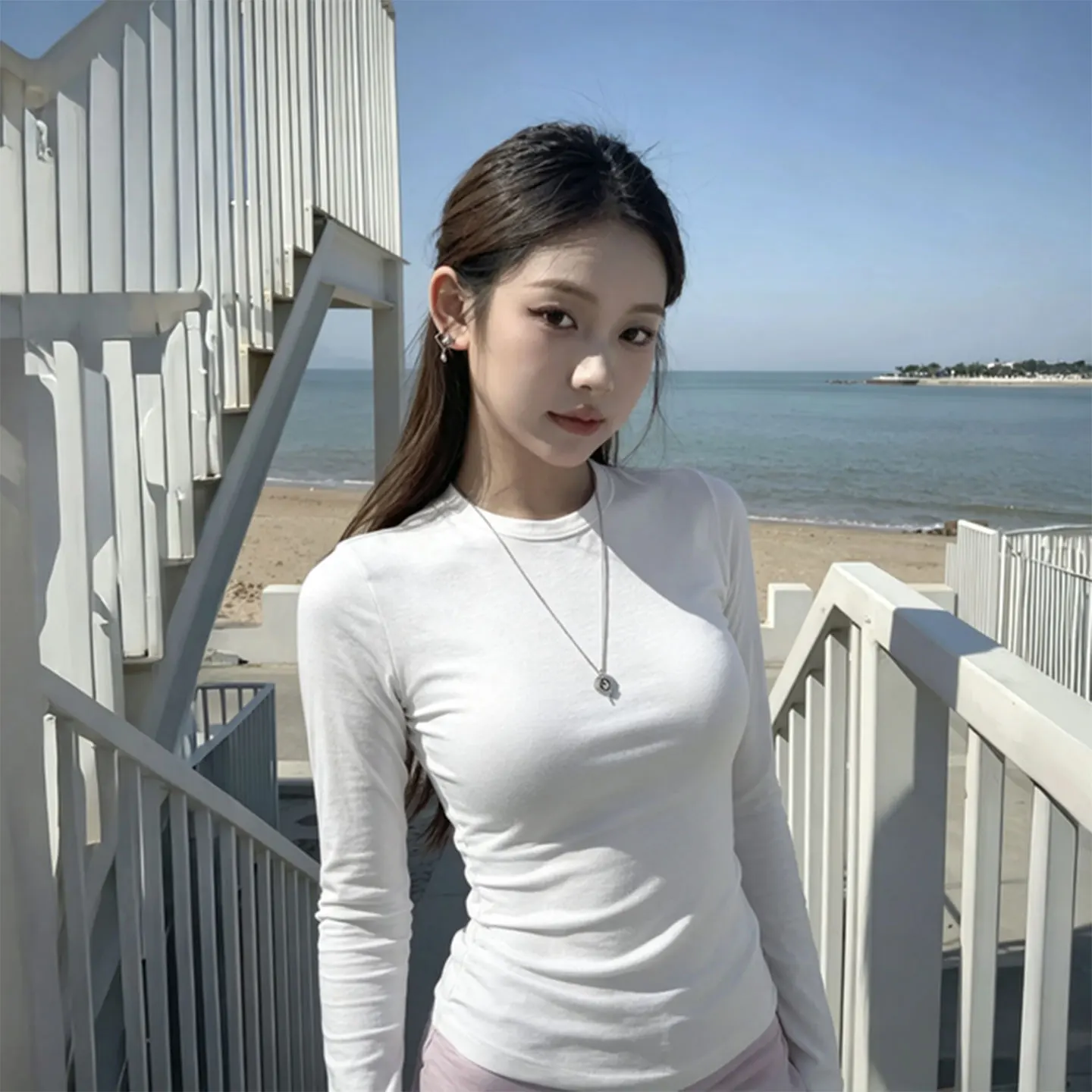 White Slim Fit Long Sleeve T-Shirt Women's Base Layer Shirt Inner Wear Top Can Be Worn outside Casual Style Cotton Blend