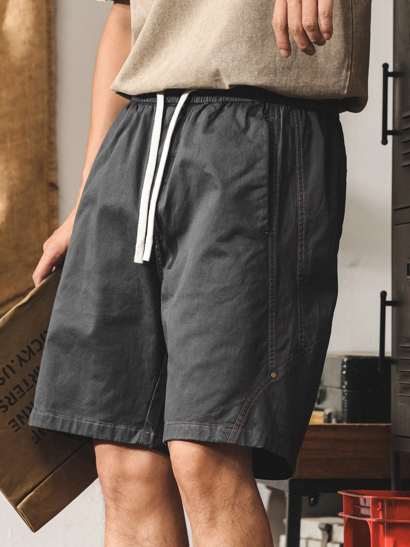 

Американская уличная рабочая одежда в стиле ретро, мужские новые летние трендовые свободные прямые повседневные брюки средней длины с пятью точками, дышащий хлопок