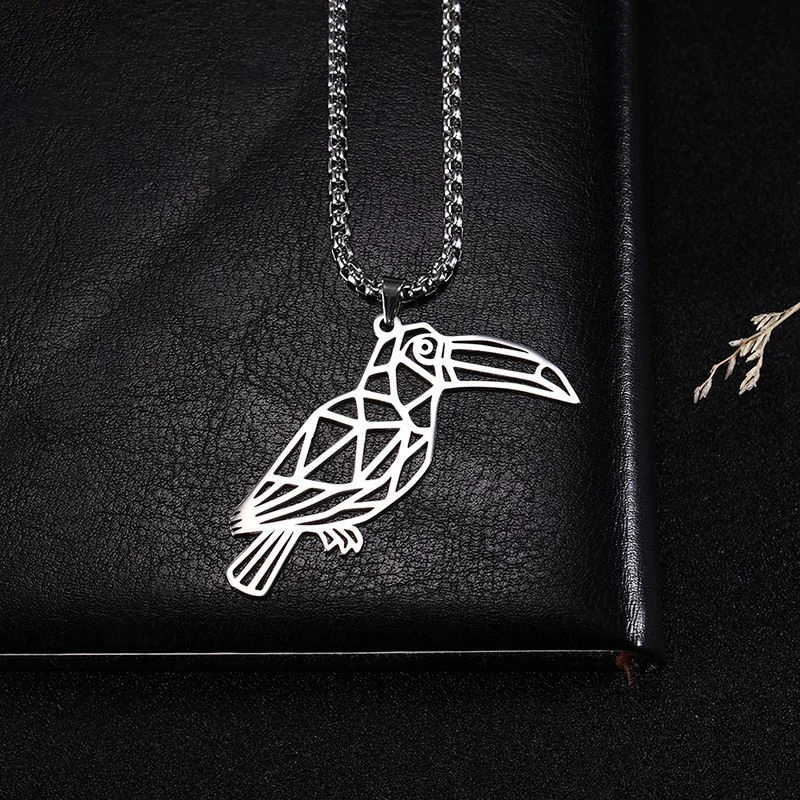 HIPEE Fashion Stainless Steel Woodpecker Pendant Necklaces For Women Hollow Bird Pendant Necklace Animal Jewelry Clavicle Chain