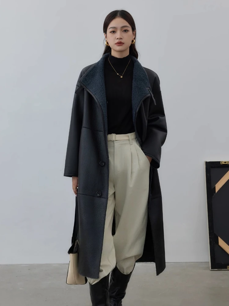 الراقية الفاخرة ميرينو الأغنام الفراء جواكت شتوية النساء بسيطة على الوجهين ارتداء تصميم الدانتيل متابعة طويلة جلد طبيعي معطف الفرو الحقيقي