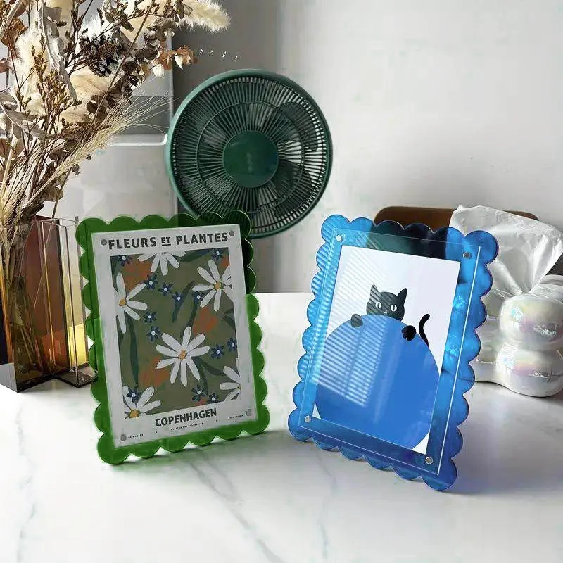 

Acrylic photo frame desktop ornament - fan-shaped lace edge, magnetic, creative sticker, minimalist modern living room or office
