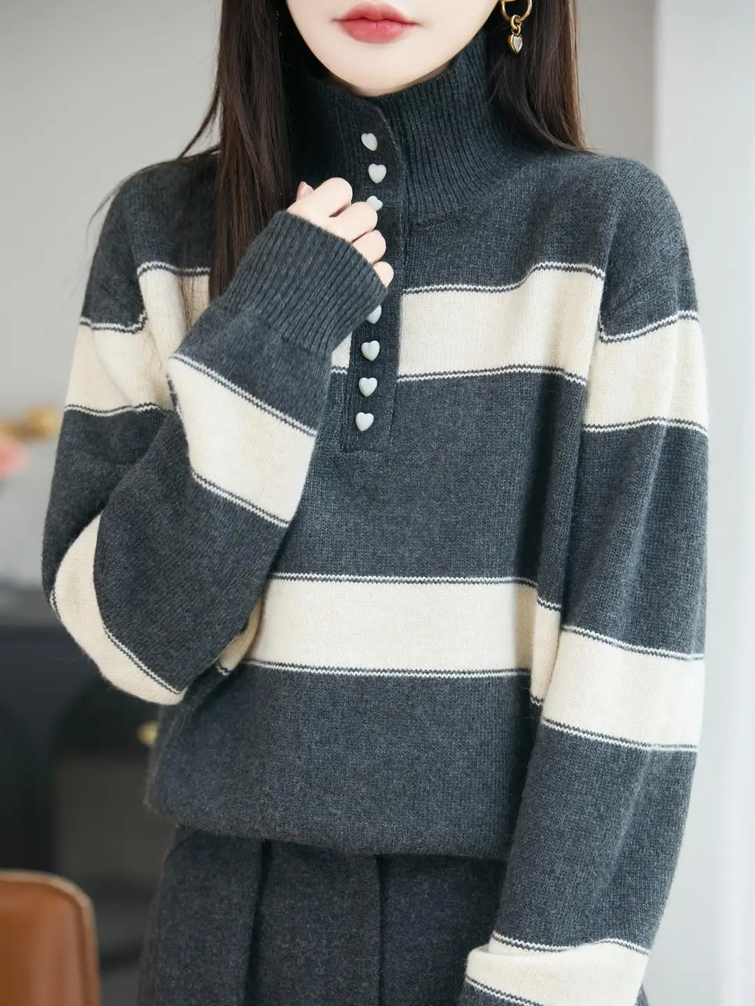 

Sli Anti-Aging Heart Button Soft Thi High Collar Women's Korean Striped Color Blo Lazy Knitted Sweater Winter Warmth