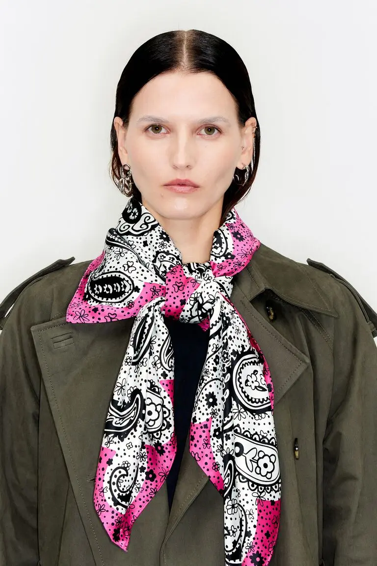 Printed Large Square Scarf Beach Towel oulder Wrap awl Faionable Trendy Brand Polyester Fiber Floral Plant Pattern Women