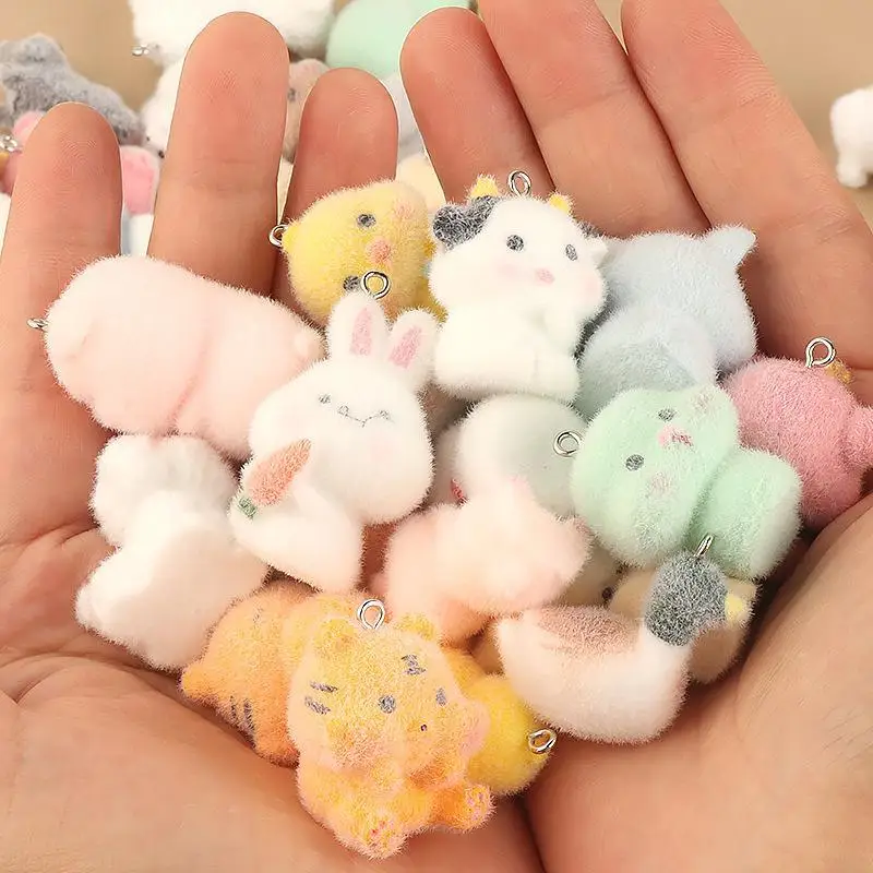 5/10pcs Random Style Flocking 3D Mixed Animal Models Resin Cartoon Keychain DIY Handmade Jewelry Pendant
