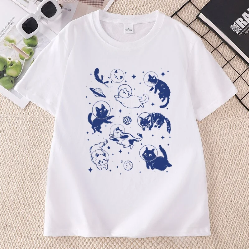 Cats in Space T Shirt, Funny Cat Tshirt Oversized Graphic Vintage T Shirts Round Neck Printed Cotton Short Sleeve Tees Male