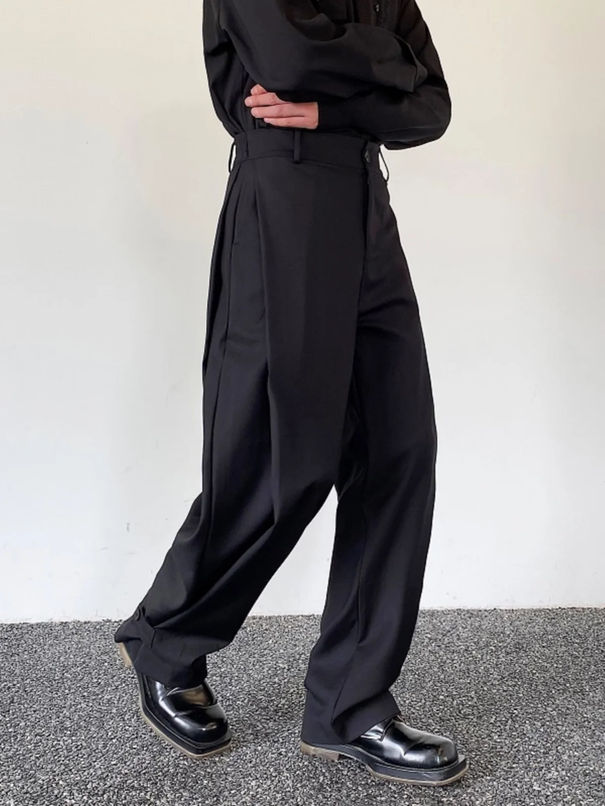 

Новые весенние мужские повседневные брюки: полужесткие, свободные, прямые, в корейском стиле, с регулируемой штаниной, широкие, модные, крутые мужские брюки