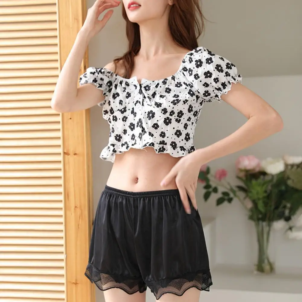 Women Short Elastic Waist Fine Texture Machine Washable Wave Hem Polyester Women Outside Wear Under Skirt Safety Shorts Daily