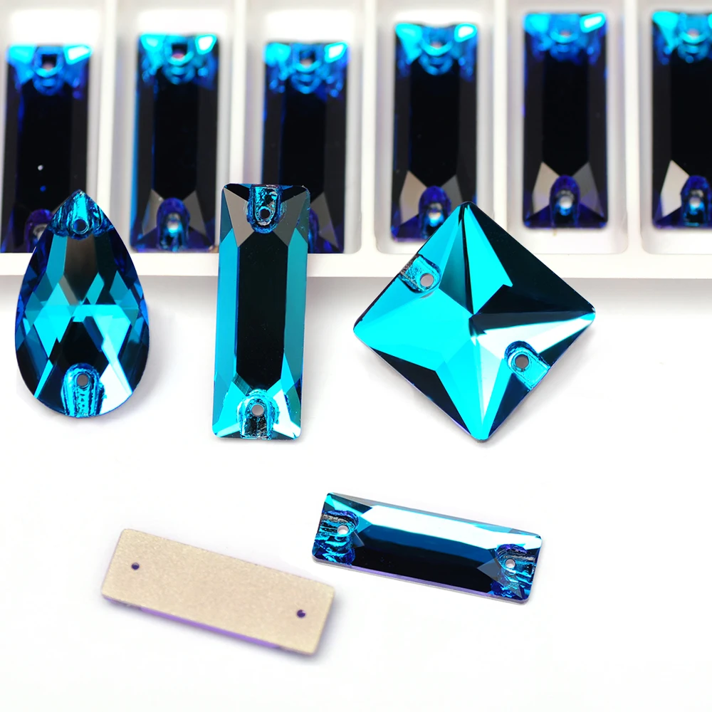Neue Glaskristallformen, blaue Zirkon-Aufnähsteine, flache Strasssteine zum Aufnähen für Kleidung, Kleider und Bekleidung. – Detail 7