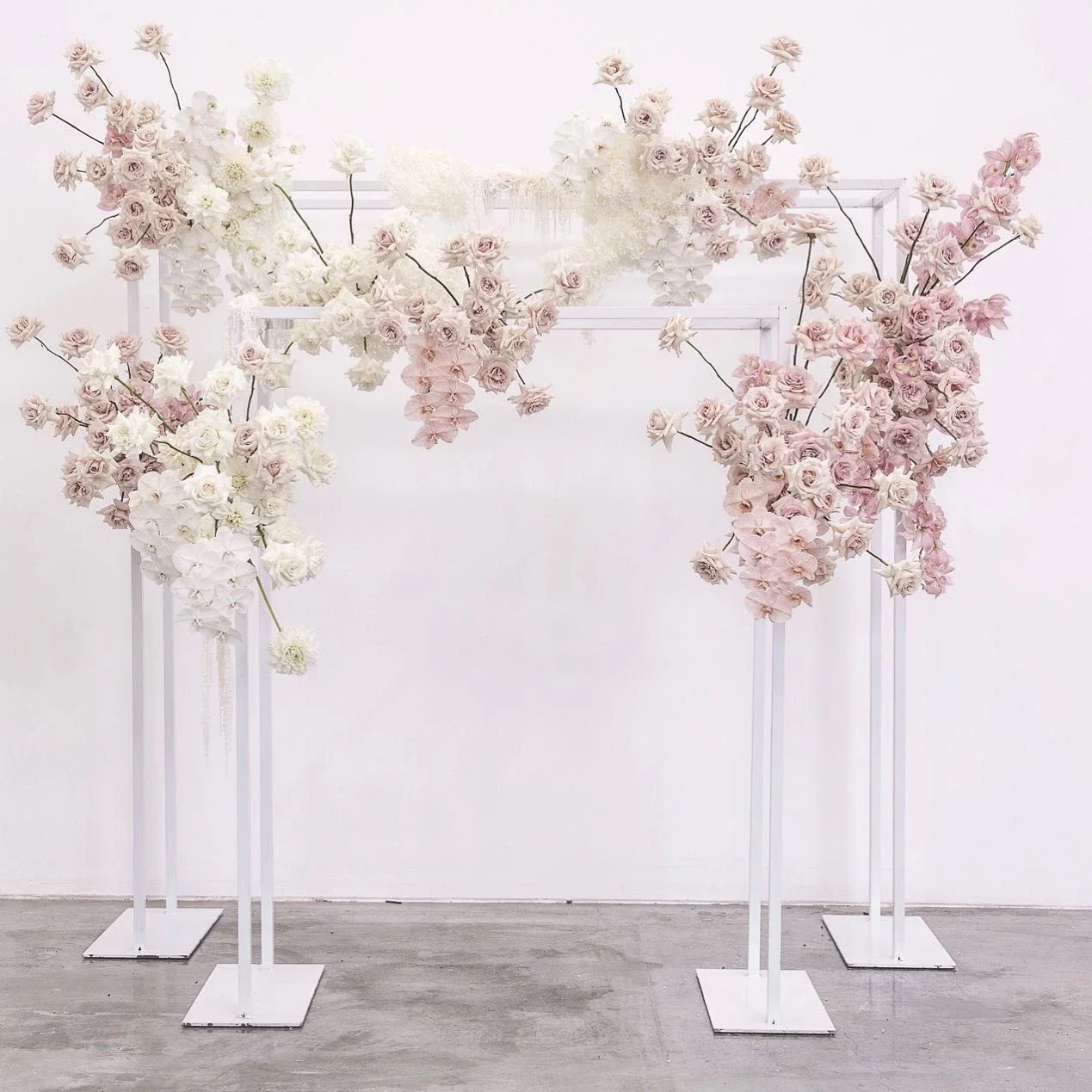 Custom Wedding Frame Floral Backdrop Metal Arch Flower Backdrop With Stand