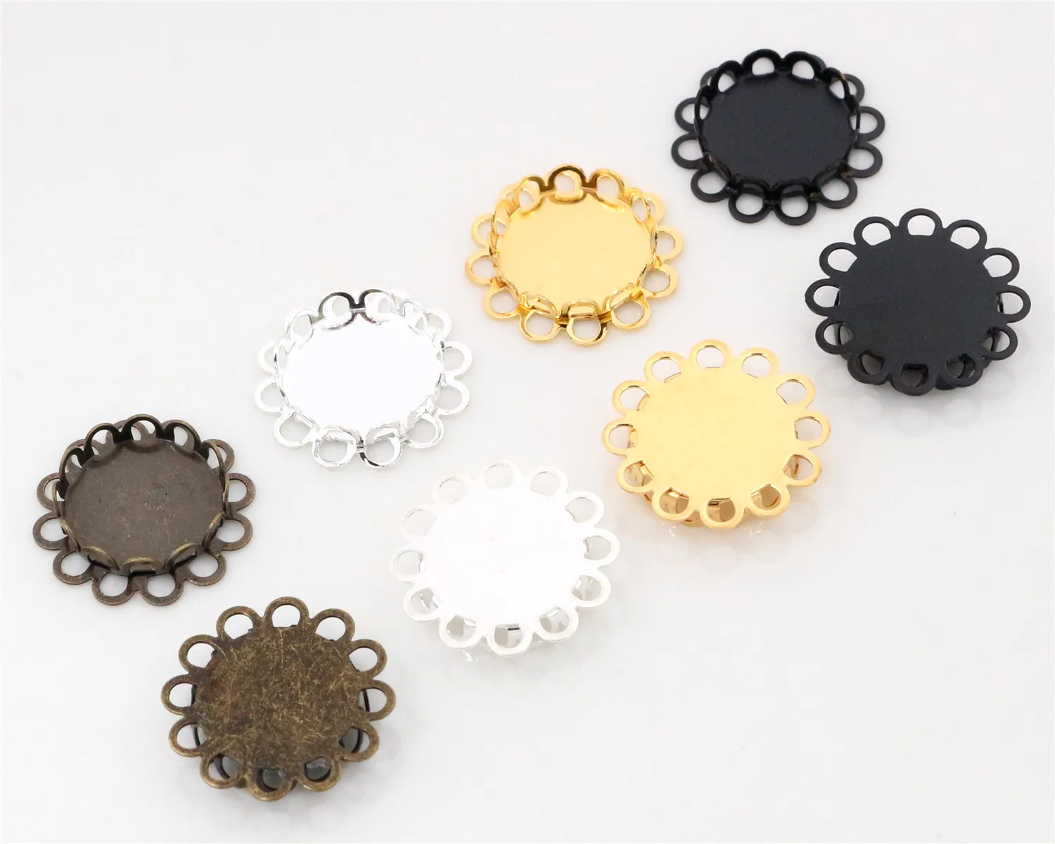 20 sztuk 12mm wewnętrzna rozmiar 4 kolory niklowany mosiądz materiał prosty styl Cabochon baza Cameo ustawienie Charms wisiorek taca — zdjęcie 3