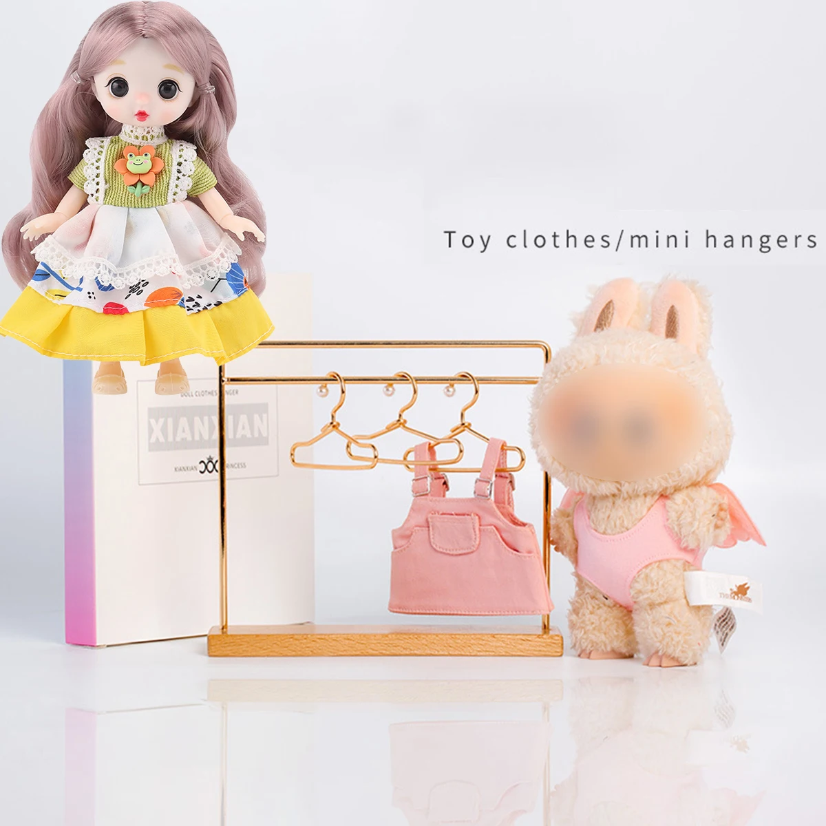 

Simple Mini Hanger Set Dollhouse Furniture Accessories OB11 1/12 1/8 BJD Doll Solid Wood Metal Hanger Decor Ornaments