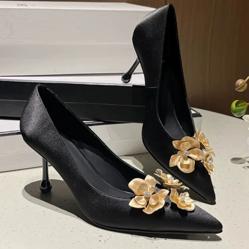 

Celebrity Fashion Golden Orchid Button Shallow Mouth Water Drop Heel Slim Heel High Heel Pointed Banquet Single Shoes