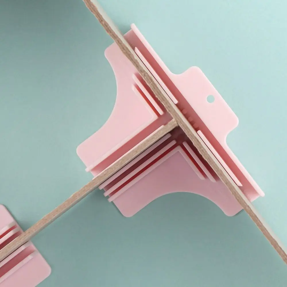 4/6Pcs Corner Holding Design Corner Assembly Clamps Guides For Chipboard Paper Craft Divider Assembly Clamps view 2