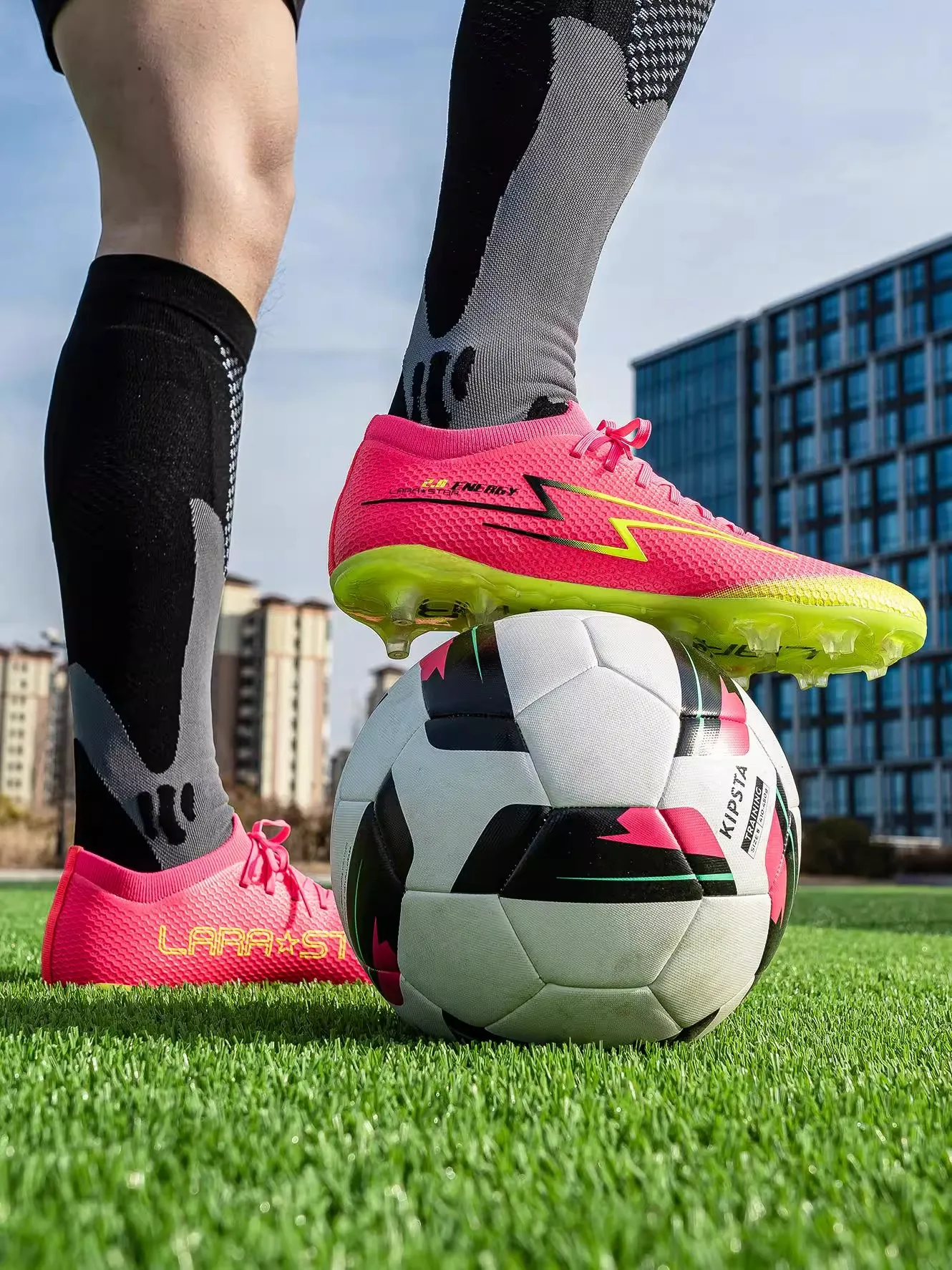 New hot summer soccer shoes long spikes short spikes children's sports shoes lawn running shoes spike shoes