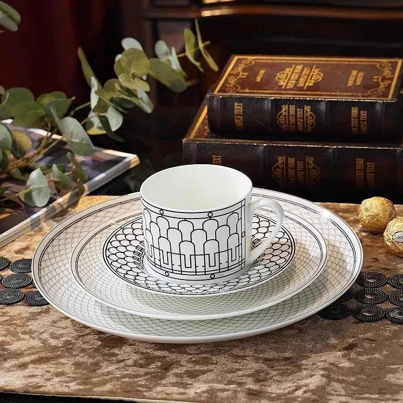 

High End Bone China Tableware Set European Light Luxury Style Four Coffee Cup Set for Home Decoration and Gift Present