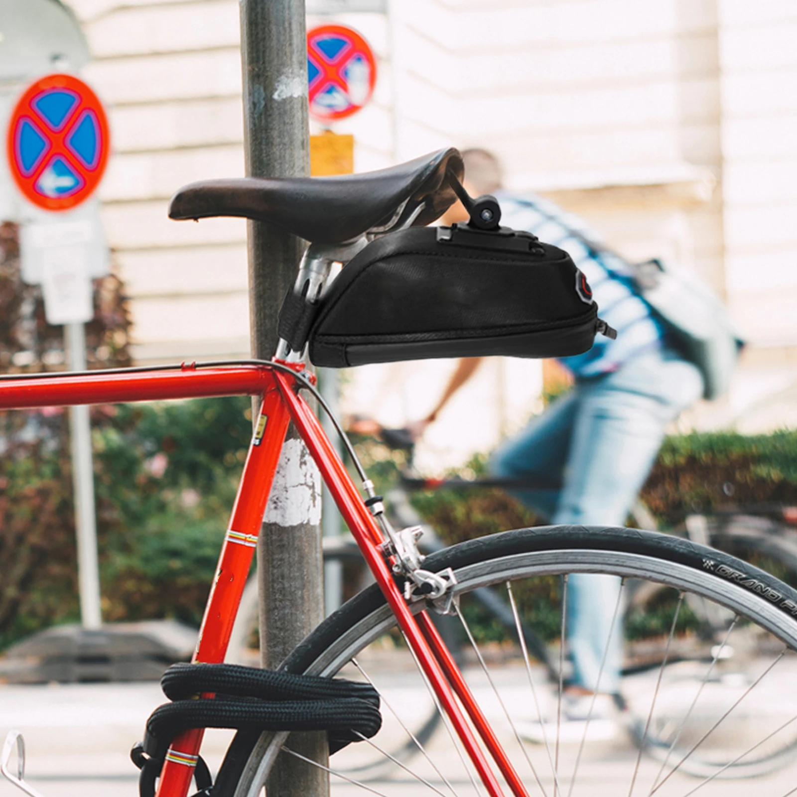 

Водонепроницаемая сумка на заднее сиденье, большая вместительная сумка на сиденье, прочный материал, светоотражающая полоса, простая установка, удаление, решение для хранения велосипеда