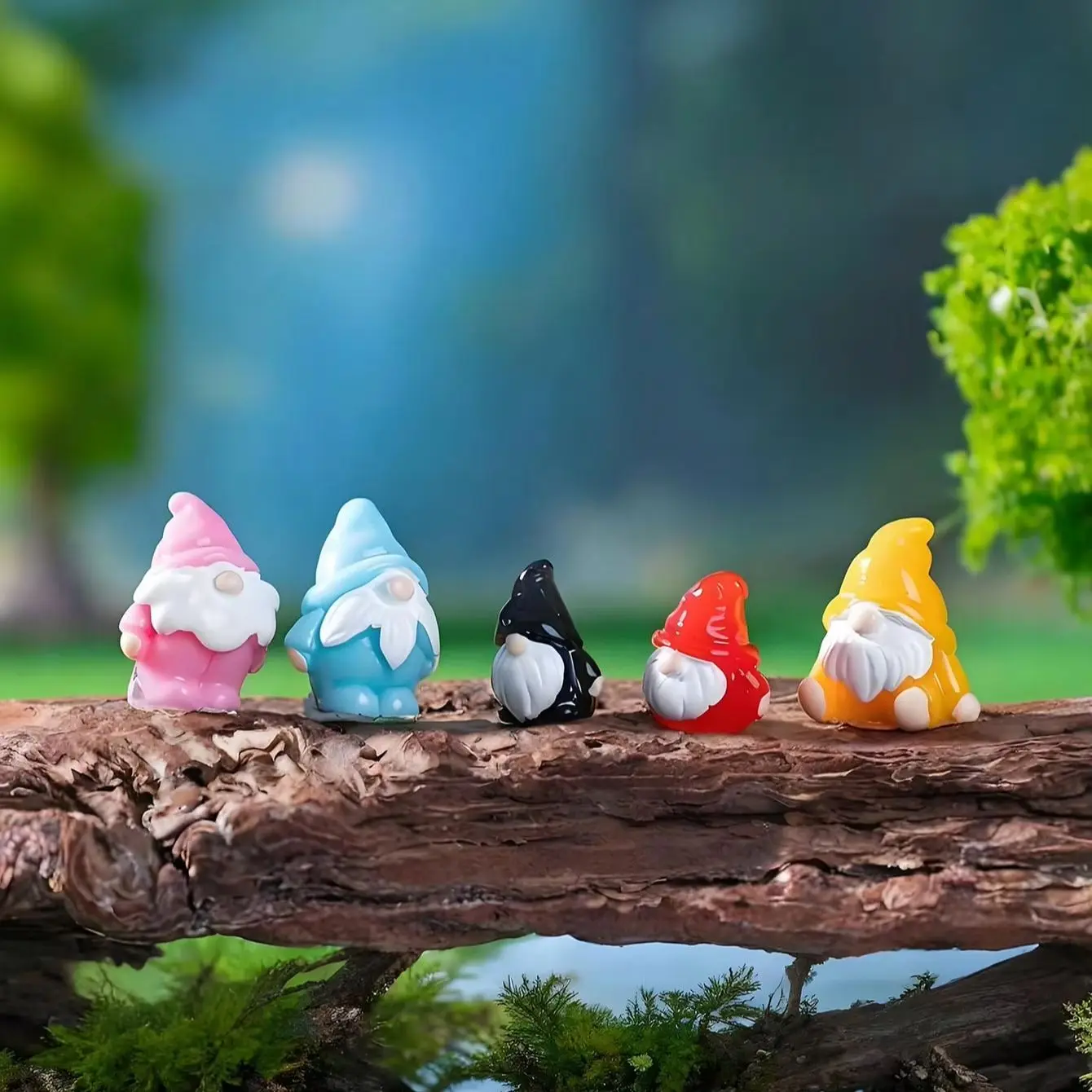 Mini Resin Gnomes Figurines, Xmas Decor, DIY Garden Crafts, Goodie Fillers, Favors & Gifts, Random