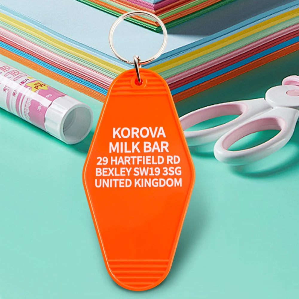 فيلم رعب الساعة البرتقالية موتيل مفتاح العلامة Korova Milkbar المفاتيح مجوهرات اكسسوارات المشجعين هدية كيرينغ