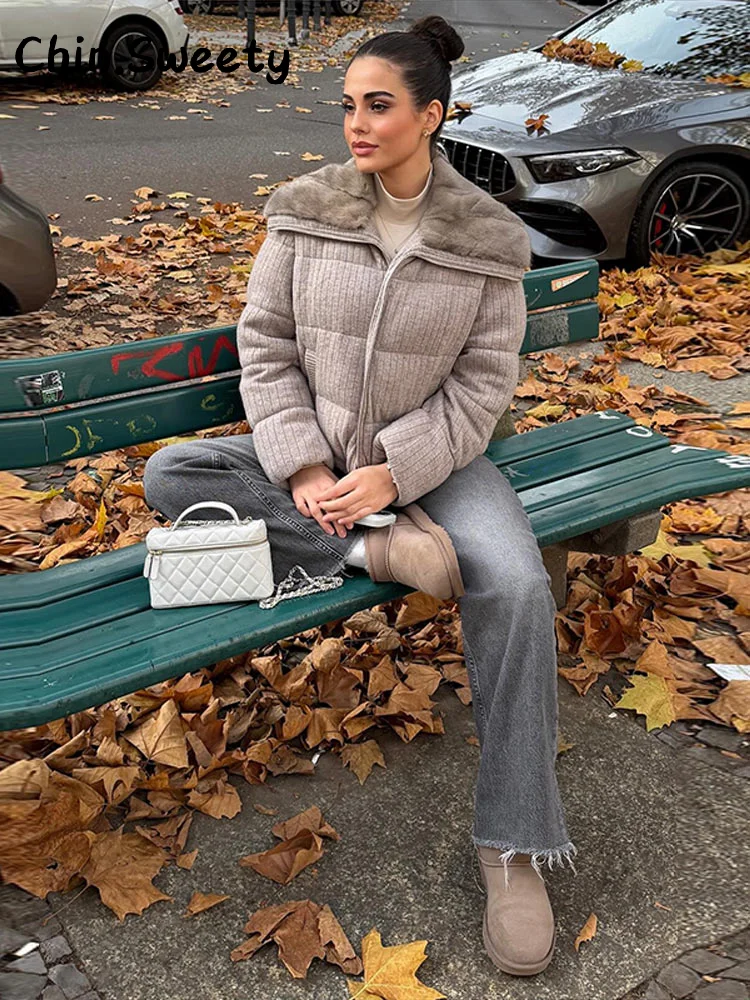 

Chic Fur Patchwork Cropped Coats Women Loose Lapel Full Sleeve Zipper Pockets Jacket 2025 2026 Spring Lady Commute Outwear New