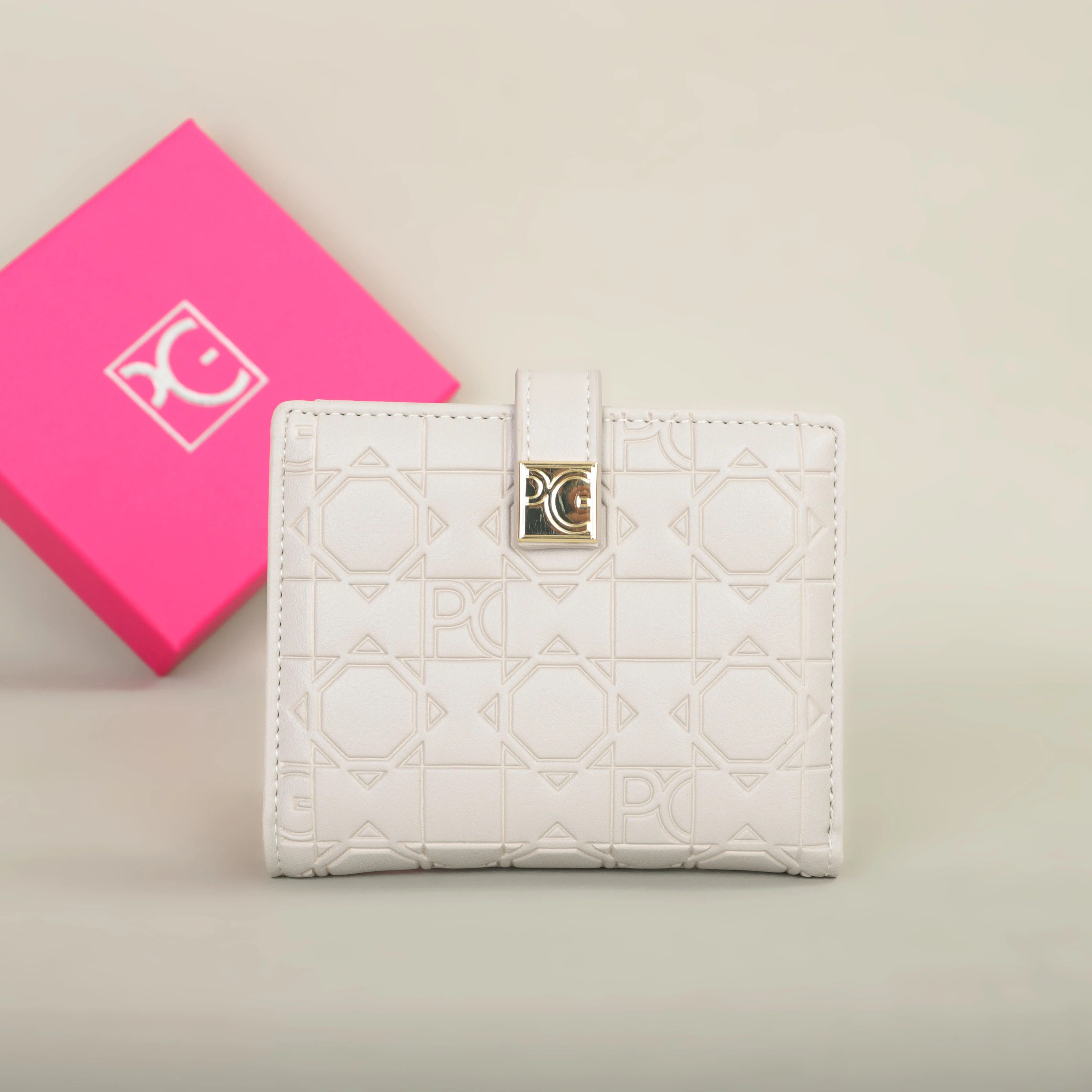PG PATSY GARIS wallet Fashion Classic Retro Women's Universal Wallet Letter Printed Portable Card Bag Zero Wallet image 2