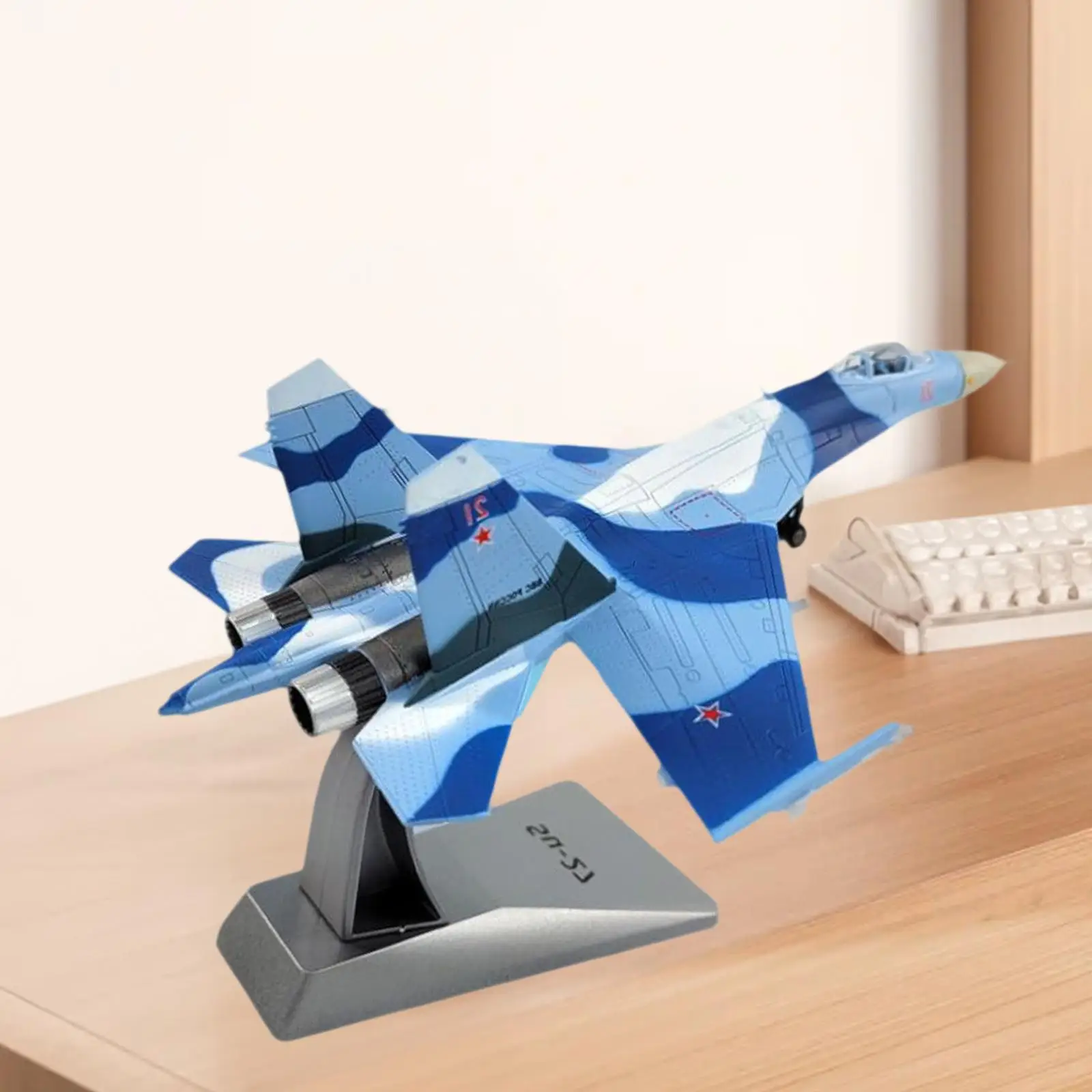 

1:100 SU27 Модель самолета с подставкой для дисплея Миниатюрная модель самолета Литой под давлением самолет для бара Домашний рабочий стол