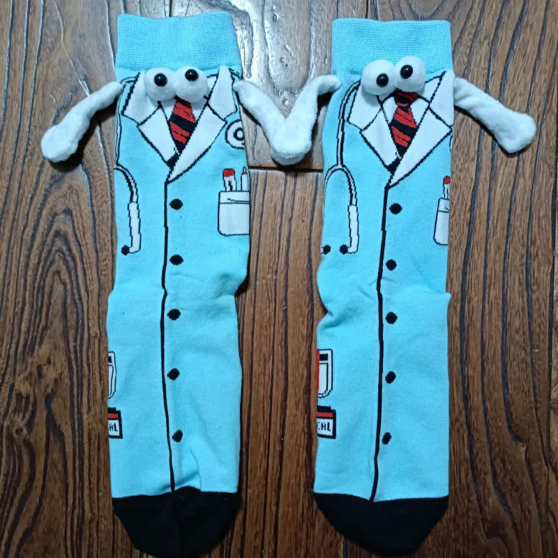 2025 جديد الطبية نمط المغناطيس الجوارب ممرضة يوم الاحتفال القطن منتصف العجل الجوارب اليد عقد تصميم امتصاص العرق للجنسين