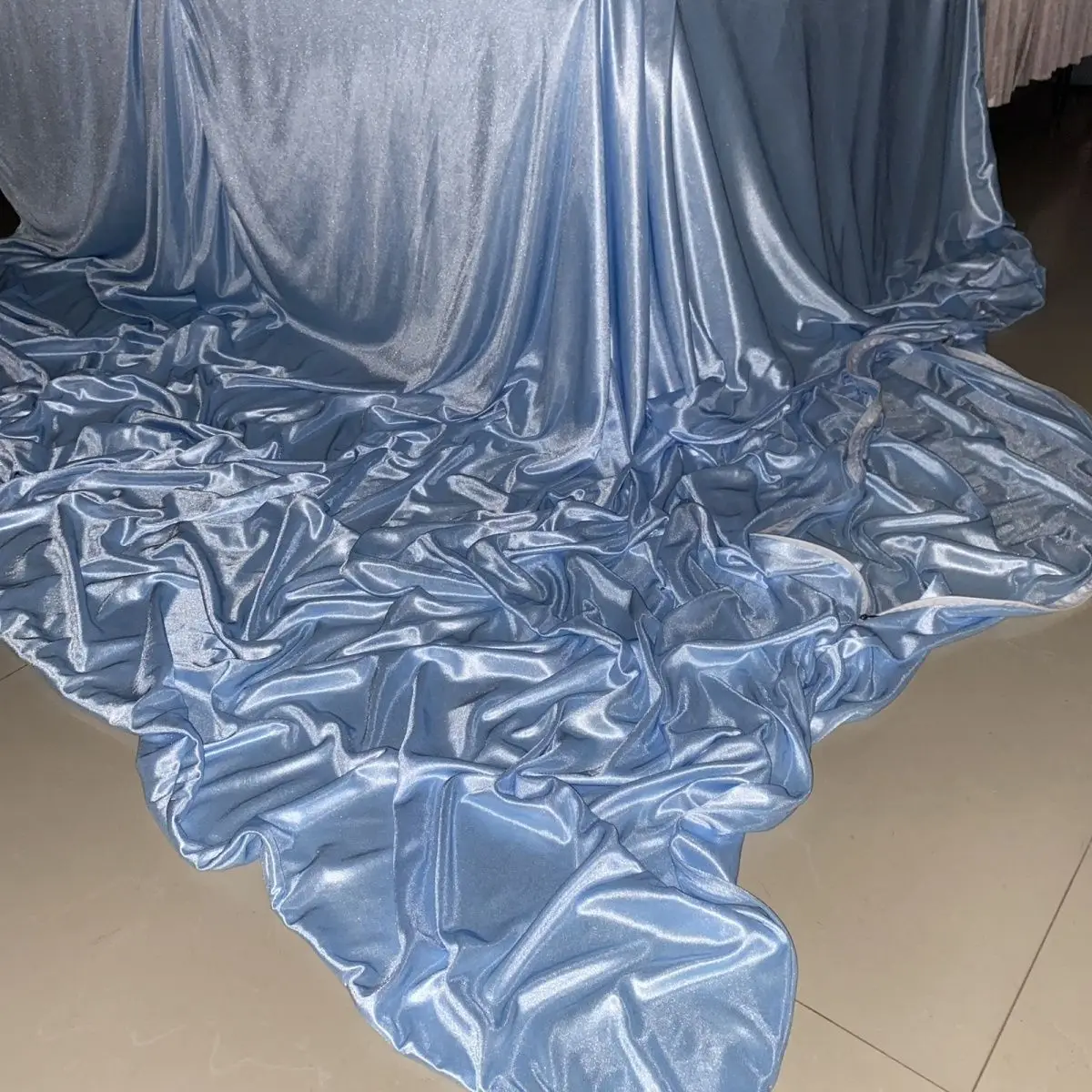 

No Pillow Cover 94.5*86.6in Glossy summer satin silk cover with zipper Double side Ice cool bedspread home bedding