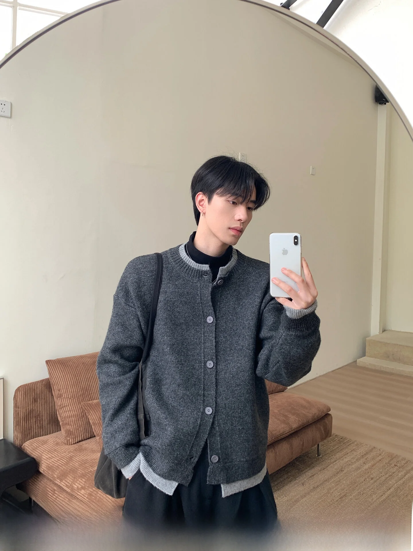 

Мужской вязаный кардиган свободного кроя ONELYCNS, круглый вырез, без застежки, осенне-зимний, повседневный, однотонный, в стиле лоу-фэшн