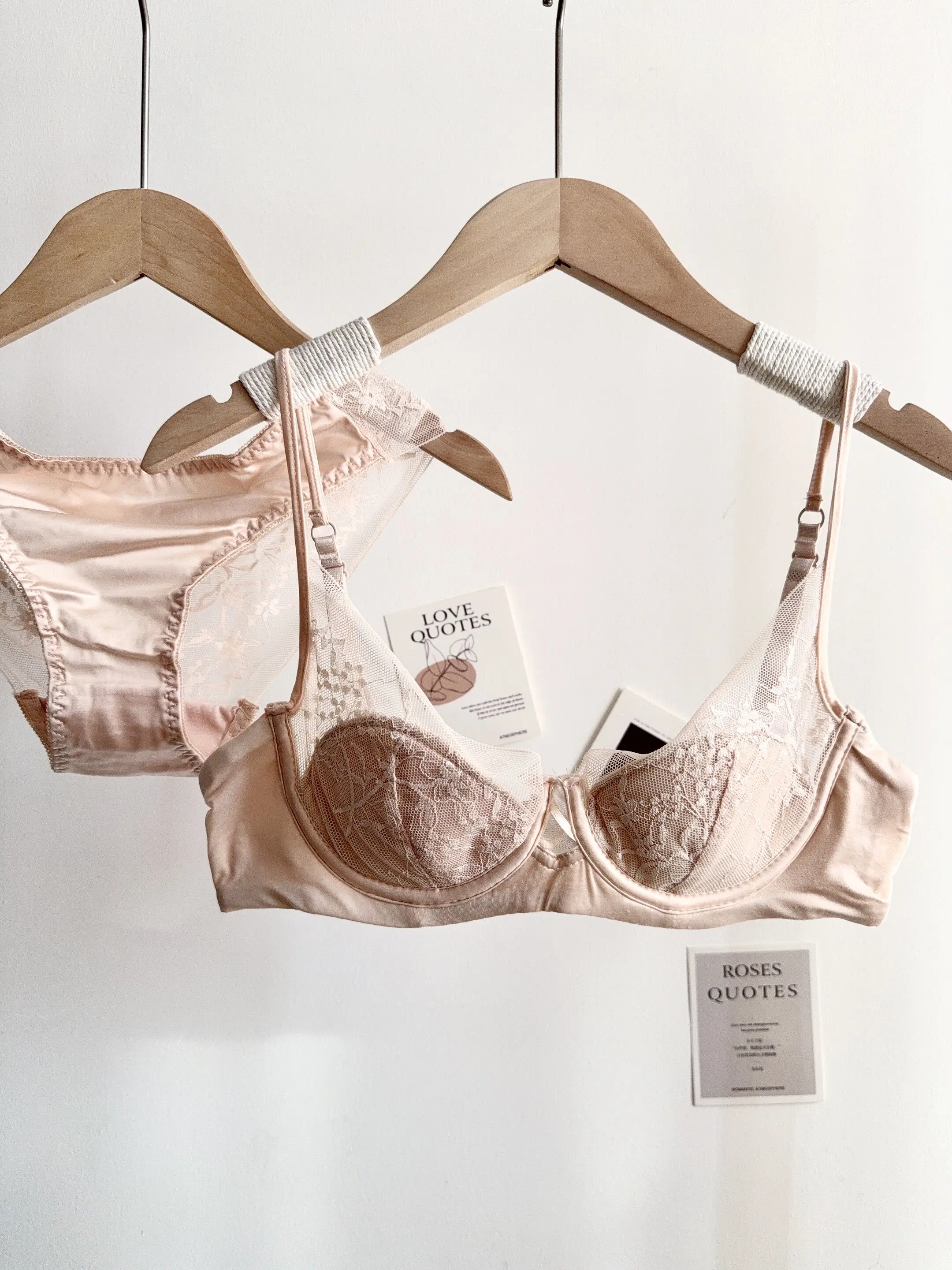 Conjunto de Lencería de Encaje Cómodo para Mujer, Sujetador con Aros Suaves, Copa Delgada, Push-Up, Transpirable, Ropa Interior para Mujeres con Busto Pequeño