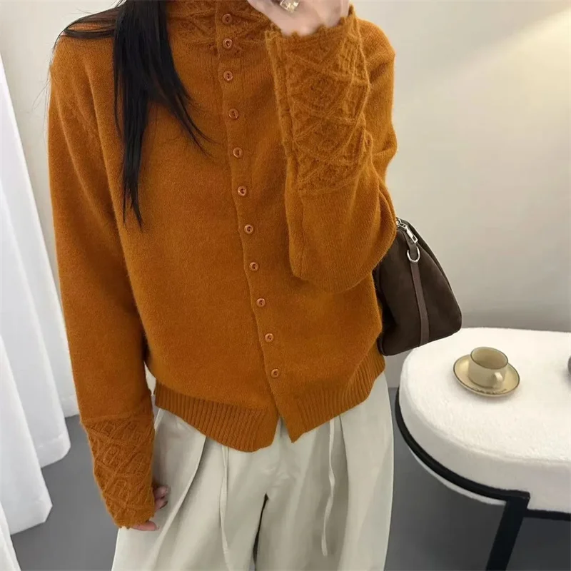 

Gouhua knit Cardigan women's Spring Autumn 2026 New All-Match Casual Loose Long Sleeve Short Sweater Coat Female Knitwear Tops