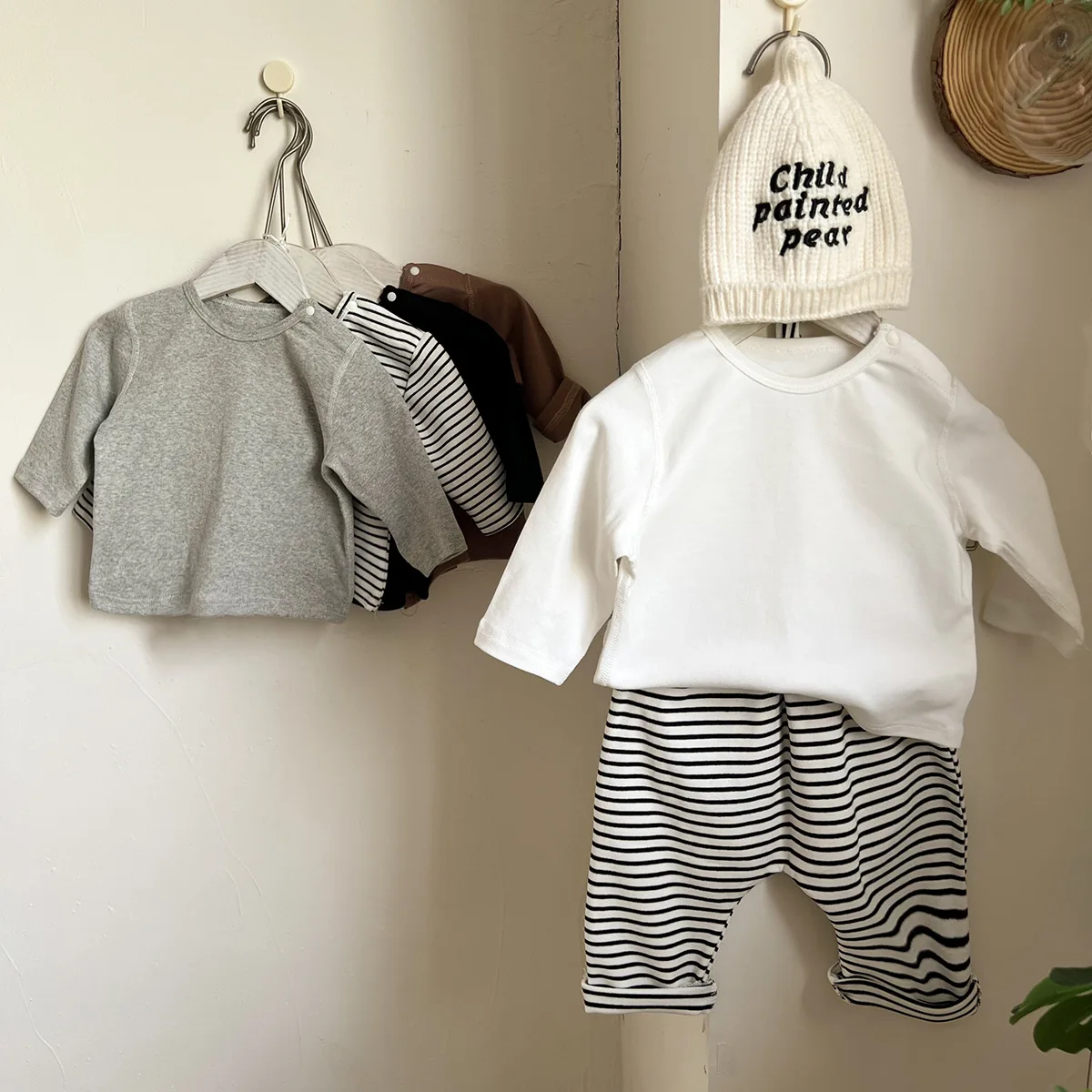 2024 Autumn New Baby Long Sleeve T Shirts Infant Boy Cotton Bottoming Shirts Solid Toddler Girl T Shirts Kids Tee Baby Clothes