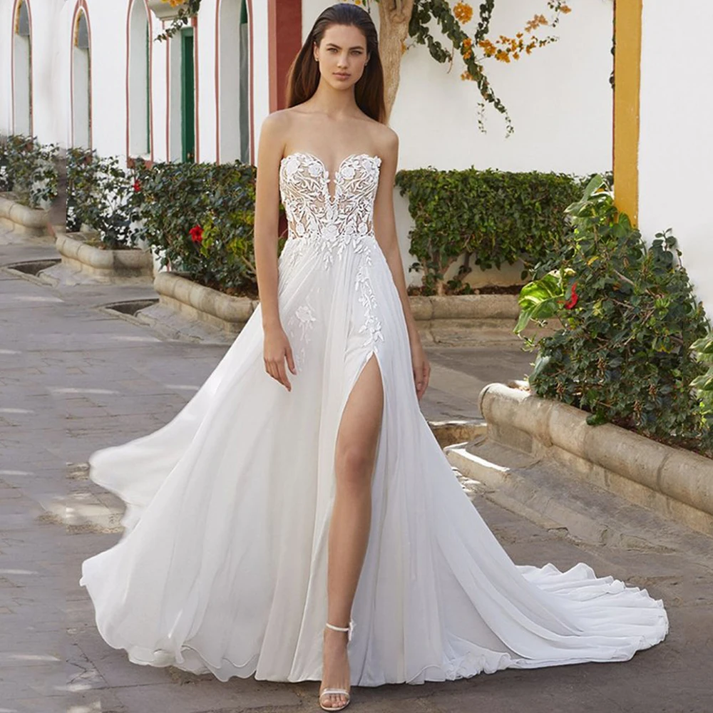 Exquisite Strapless Sweetheart Wedding Dress Delicate Applique Chiffon A-Line Side Slit Floor Length with Sweep Train Robe