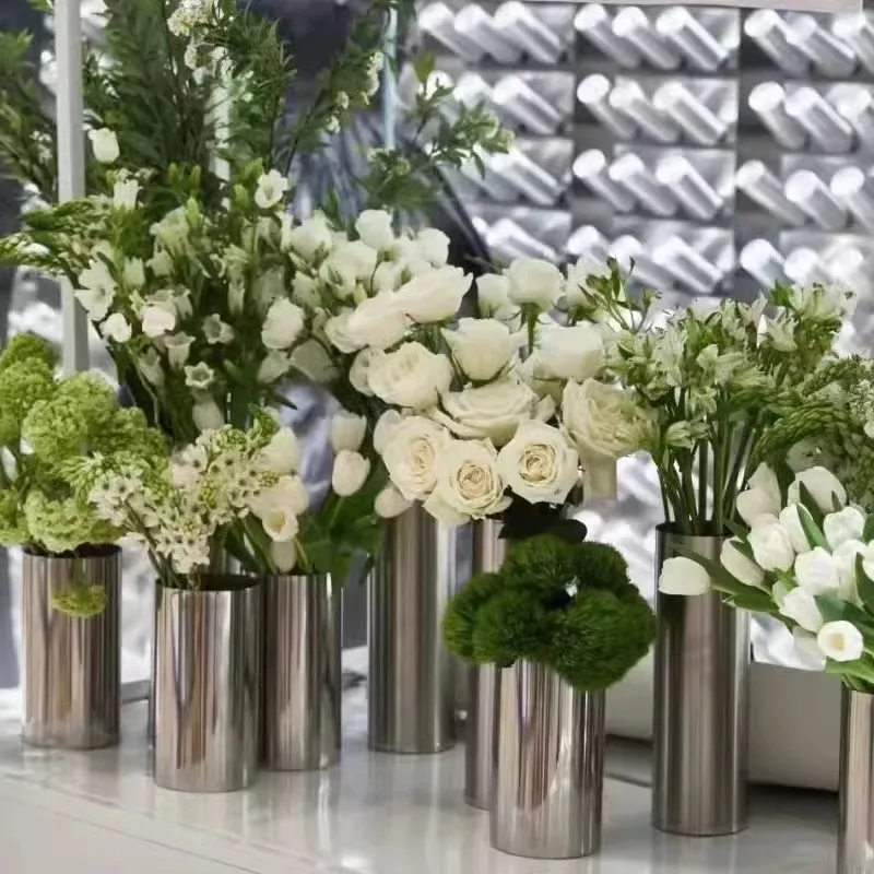 304 Stainless Steel Metal Cylindrical Vase with Water Borne Flowers European Style Tabletop Vase