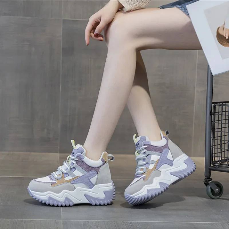 High Top Sports Women\'s Shoes 2024 Autumn New Item Thick Sole Height Increasing Casual Versatile Sports Vulcanized Single Shoe