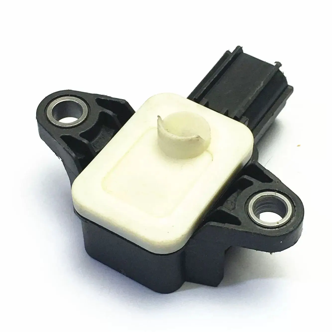 1pcs-lots-100-applicable-to-front-left-and-right-door-collision-sensors-8s43-14c676-aa-automotive-parts