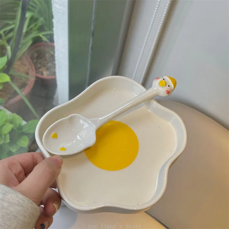 Lovely Fried Egg Shape Ceramic Plate  Novelty Afternoon Tea Dessert Saucer Breakfast Salad Fruit Tray Creative Tableware Dishes